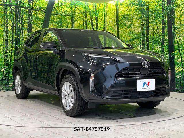 Toyota YARIS CROSS 2025-04 7731158-14
