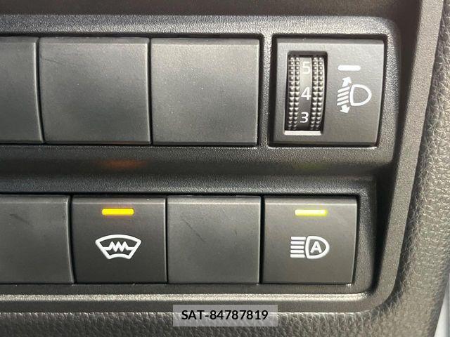 Toyota YARIS CROSS 2025-04 7731158-5