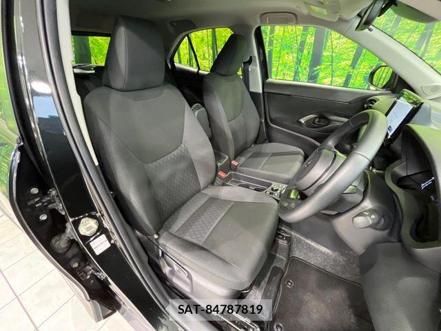 Toyota YARIS CROSS 2025-04 7731158-6