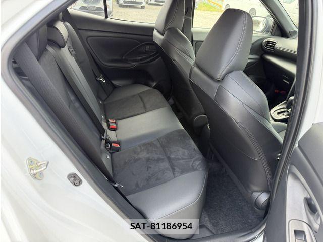 Toyota YARIS CROSS 2023-09 7731156-19
