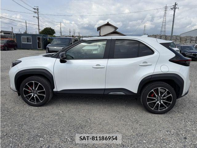 Toyota YARIS CROSS 2023-09 7731156-5