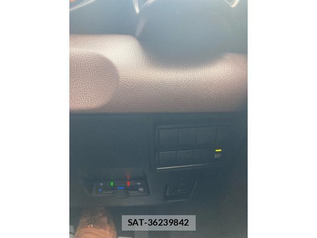 Toyota YARIS CROSS 2020-09 7731162-9