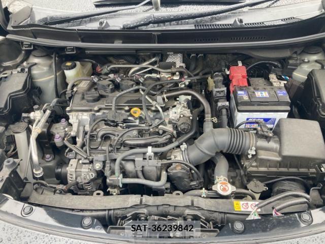 Toyota YARIS CROSS 2020-09 7731162-7