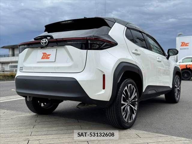 Toyota YARIS CROSS 2021-11 7731159-14