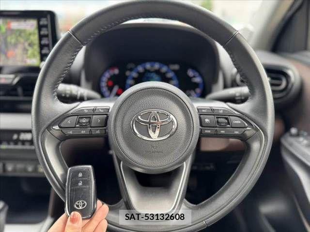 Toyota YARIS CROSS 2021-11 7731159-20