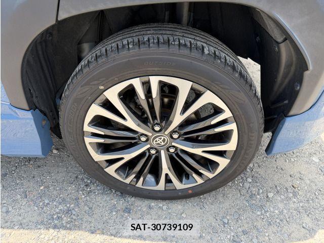 Toyota YARIS CROSS 2021-04 7731157-16