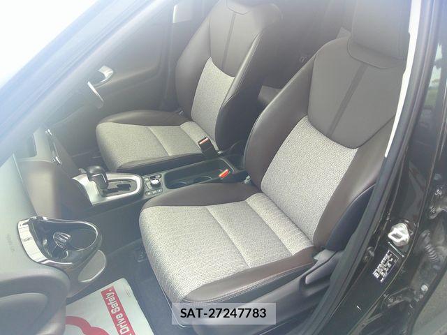 Toyota YARIS CROSS 2021-03 7731161-9