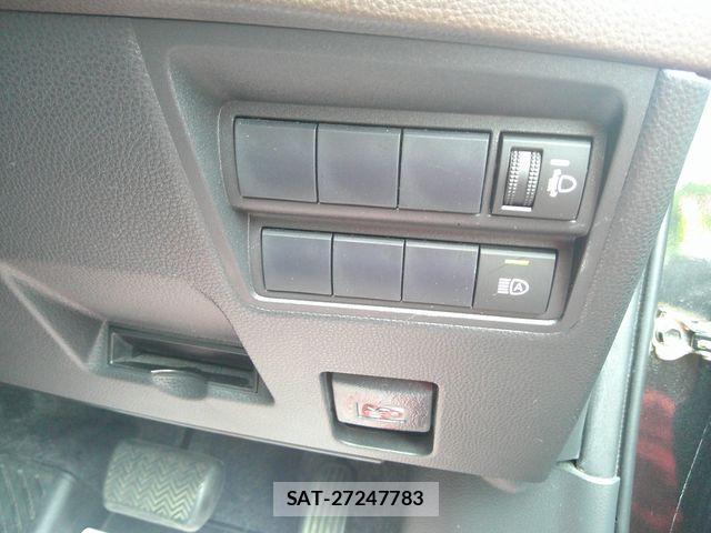 Toyota YARIS CROSS 2021-03 7731161-18