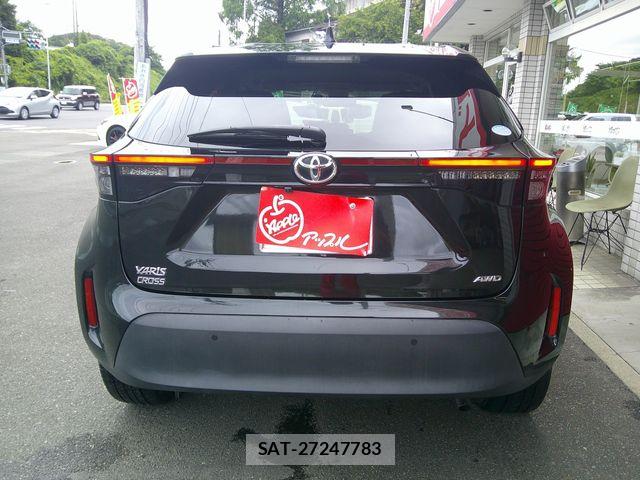 Toyota YARIS CROSS 2021-03 7731161-4