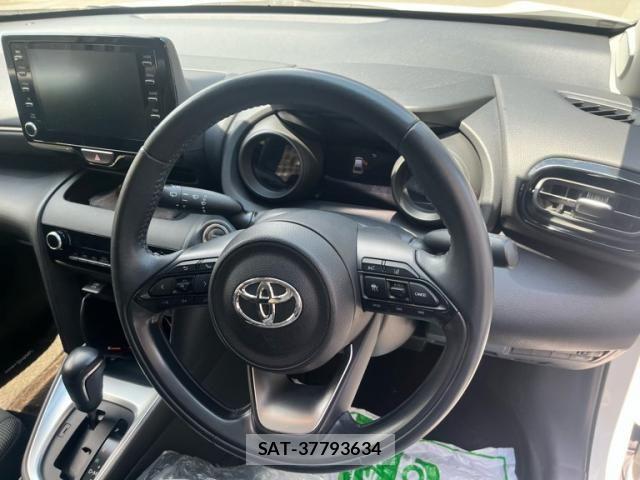 Toyota YARIS CROSS 2020-10 7790811-9