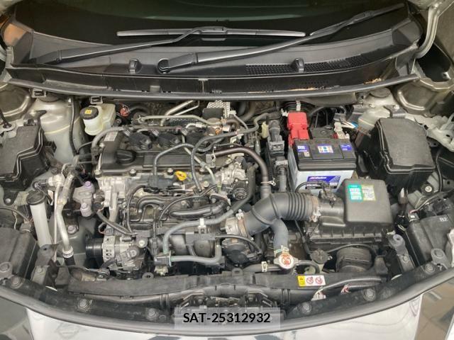 Toyota YARIS CROSS 2020-09 7880776-15
