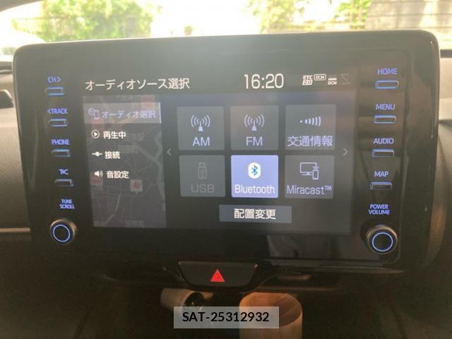 Toyota YARIS CROSS 2020-09 7880776-24