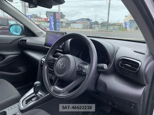 Toyota YARIS CROSS 2024-05 7903693-16