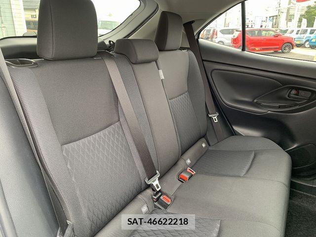 Toyota YARIS CROSS 2024-05 7903693-18