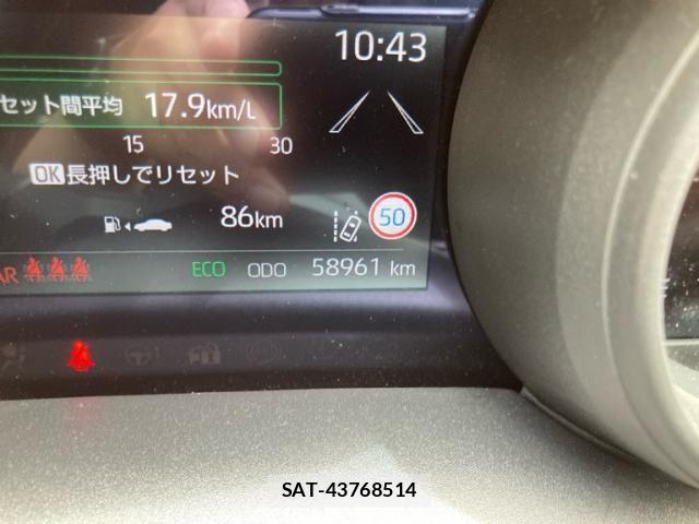 Toyota YARIS CROSS 2021-05 7964541-16