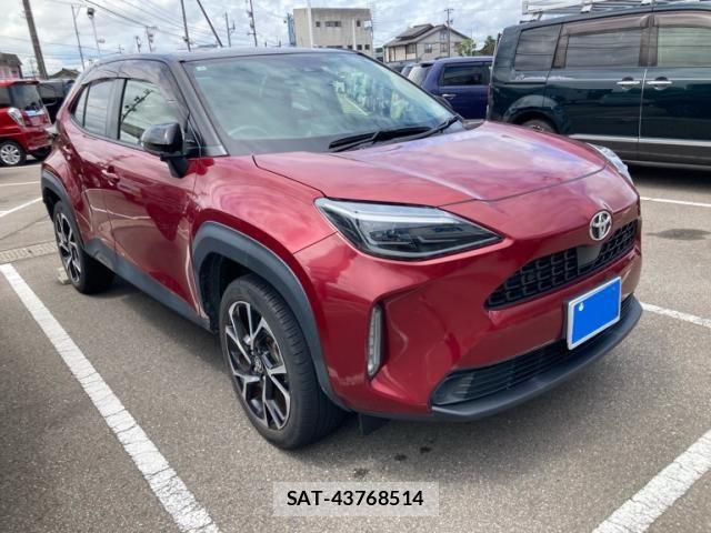 Toyota YARIS CROSS 2021-05 7964541-1