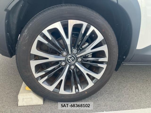 Toyota YARIS CROSS 2023-10 7964539-9