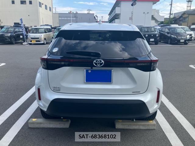 Toyota YARIS CROSS 2023-10 7964539-6