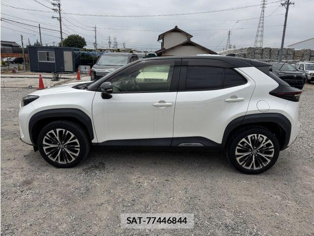 Toyota YARIS CROSS 2021-05 7981686-4