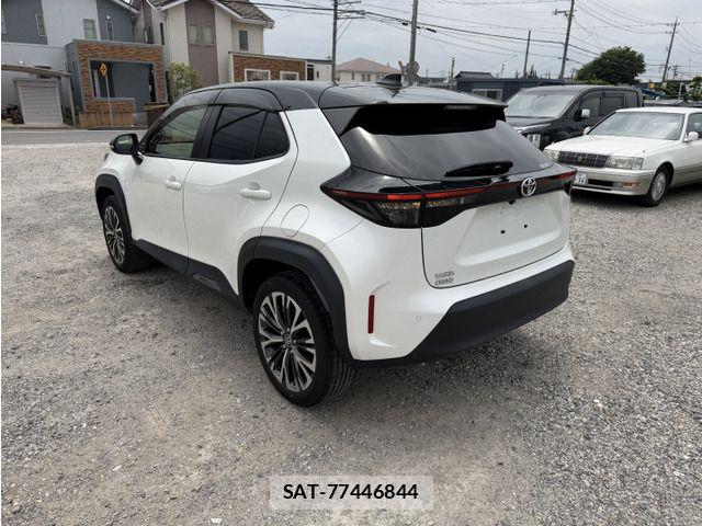 Toyota YARIS CROSS 2021-05 7981686-5