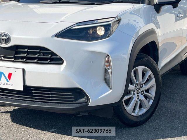 Toyota YARIS CROSS 2024-07 7981691-12