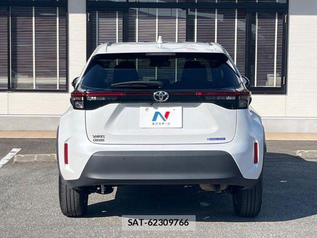 Toyota YARIS CROSS 2024-07 7981691-15