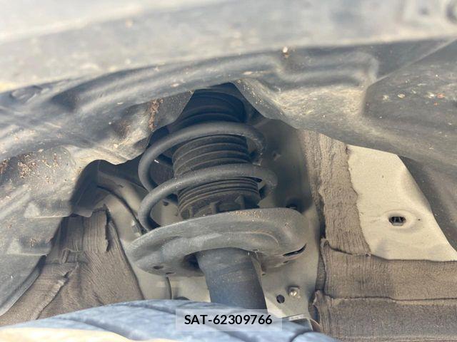 Toyota YARIS CROSS 2024-07 7981691-19