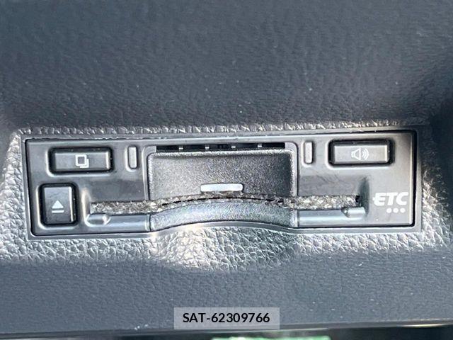 Toyota YARIS CROSS 2024-07 7981691-7