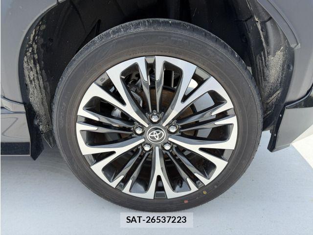 Toyota YARIS CROSS 2023-09 7981685-17