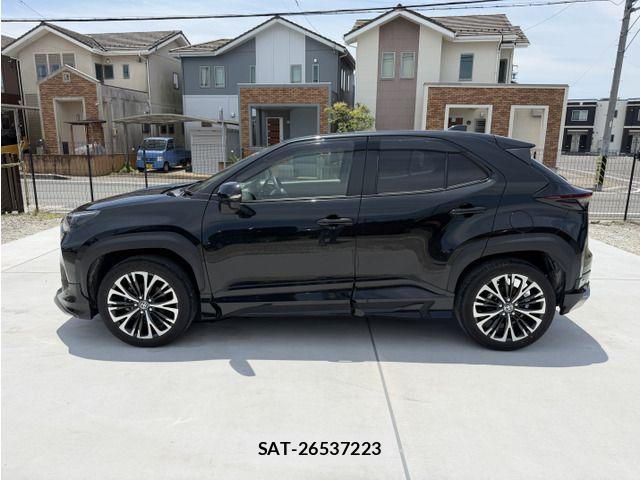 Toyota YARIS CROSS 2023-09 7981685-5