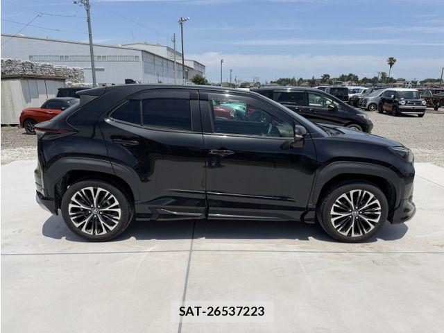Toyota YARIS CROSS 2023-09 7981685-8