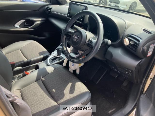 Toyota YARIS CROSS 2024-01 8039443-11