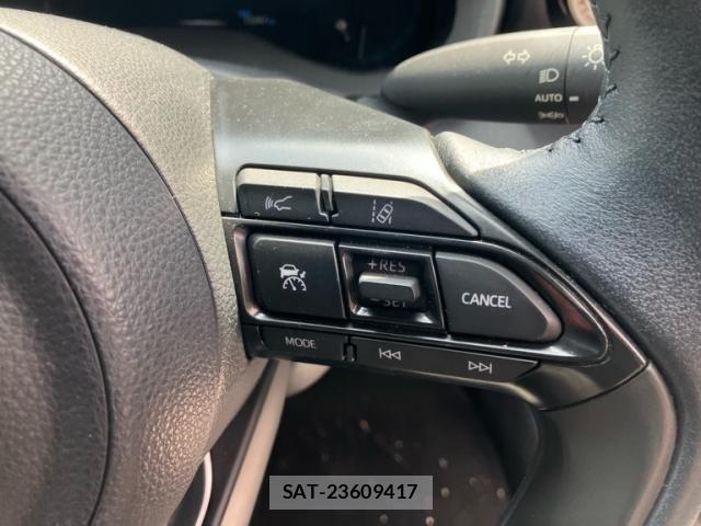 Toyota YARIS CROSS 2024-01 8039443-19