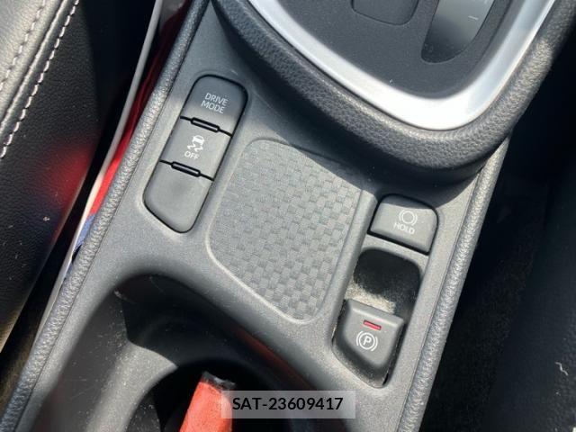 Toyota YARIS CROSS 2024-01 8039443-25