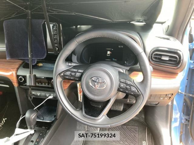 Toyota YARIS CROSS 2023-09 8039441-11