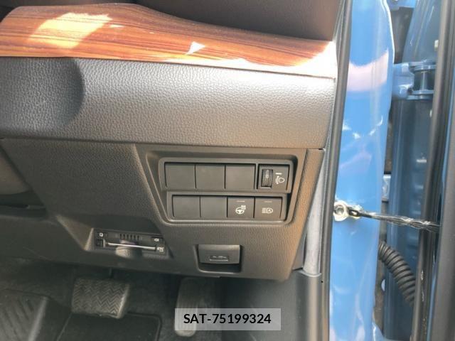 Toyota YARIS CROSS 2023-09 8039441-15