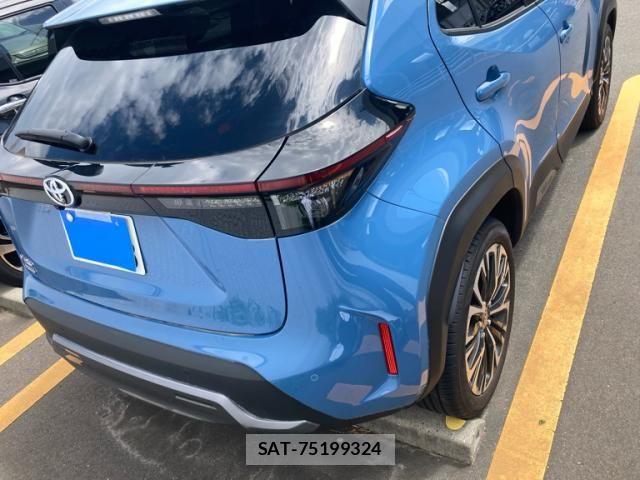 Toyota YARIS CROSS 2023-09 8039441-4