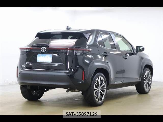 Toyota YARIS CROSS 2022-02 8076278-18