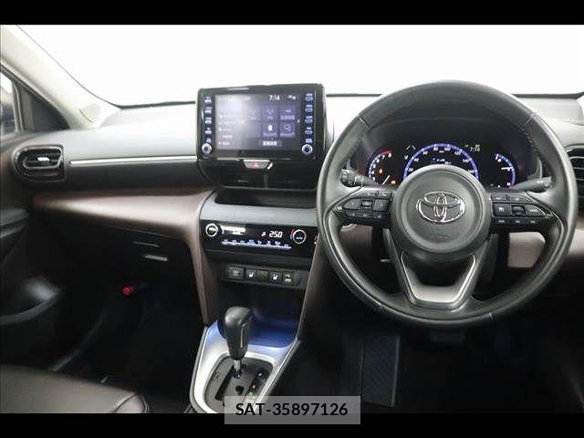 Toyota YARIS CROSS 2022-02 8076278-1