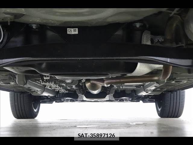 Toyota YARIS CROSS 2022-02 8076278-25