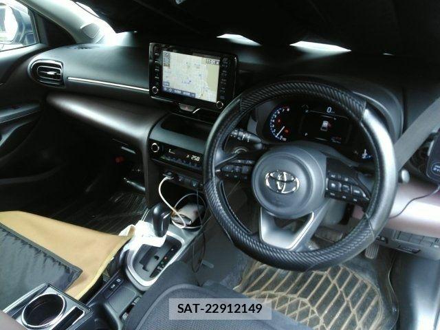 Toyota YARIS CROSS 2021-08 8076280-1