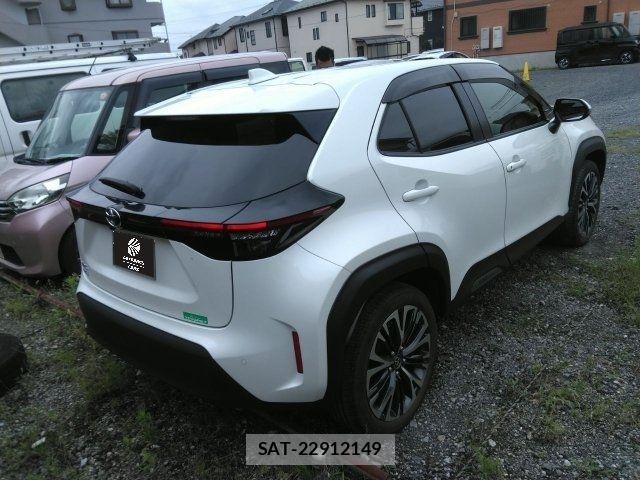 Toyota YARIS CROSS 2021-08 8076280-2