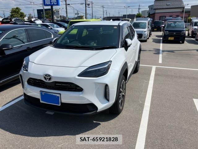 Toyota YARIS CROSS 2025-02 8102964-4