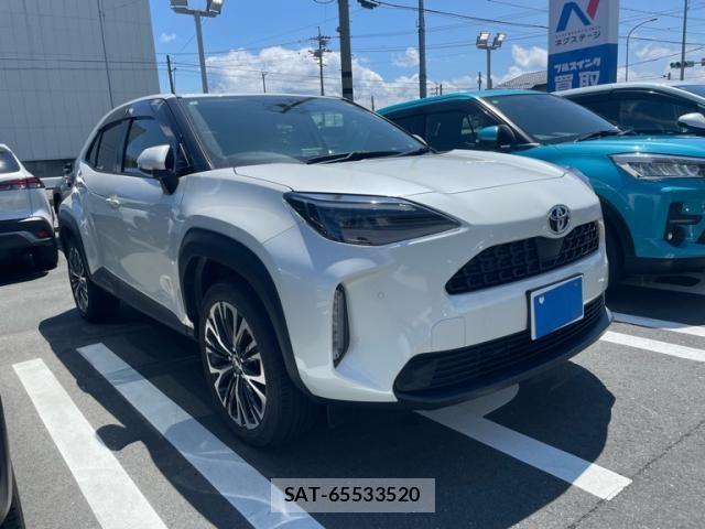 Toyota YARIS CROSS 2022-03 8102969-1
