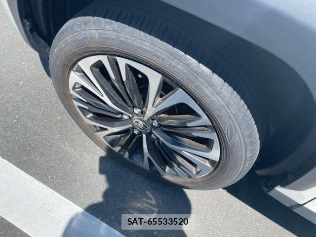 Toyota YARIS CROSS 2022-03 8102969-6