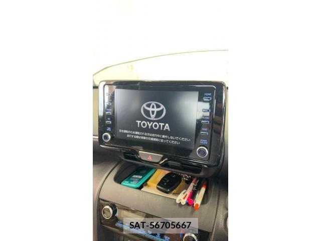 Toyota YARIS CROSS 2022-11 8102960-13