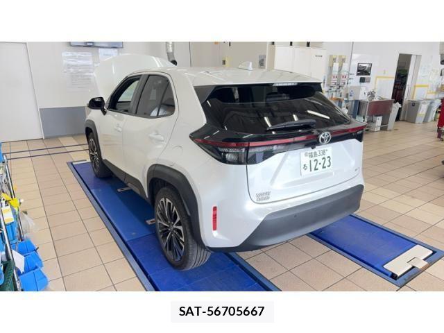Toyota YARIS CROSS 2022-11 8102960-1