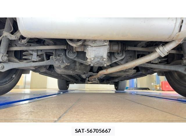 Toyota YARIS CROSS 2022-11 8102960-7