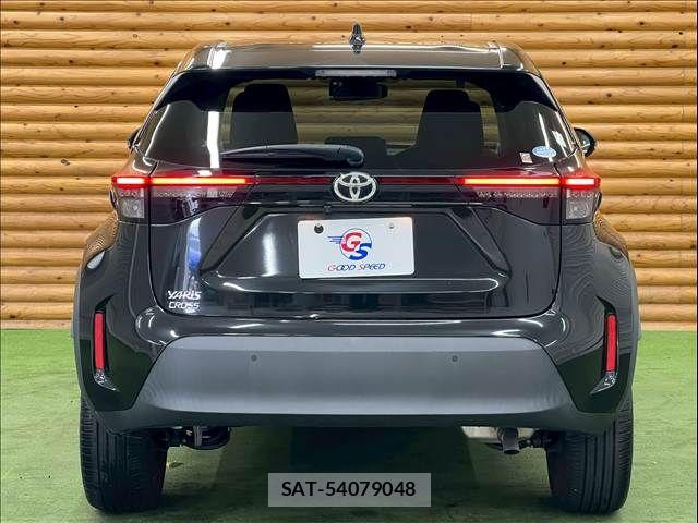Toyota YARIS CROSS 2021-05 8147091-13
