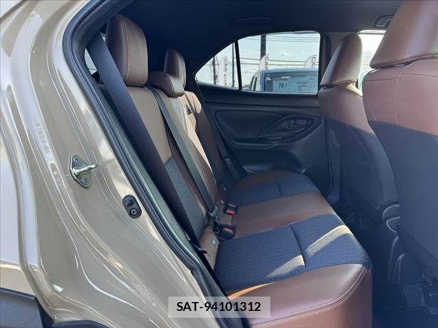 Toyota YARIS CROSS 2023-06 8147089-19